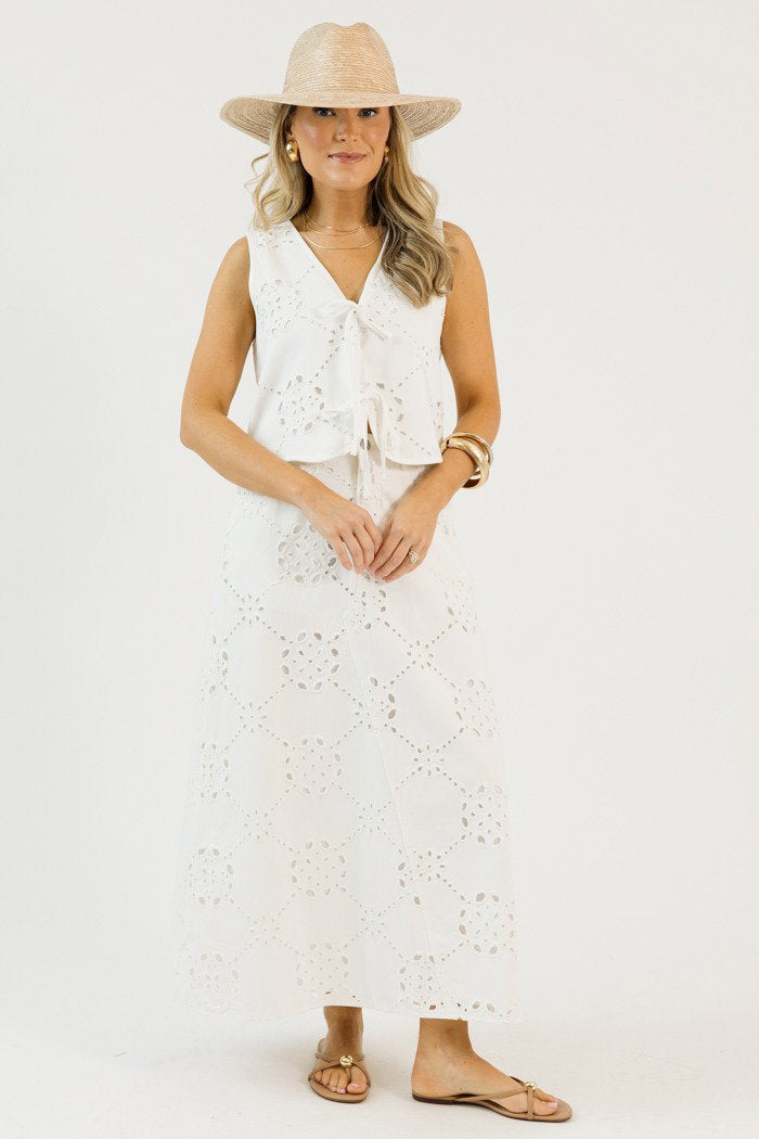 Whiteout Eyelet Set