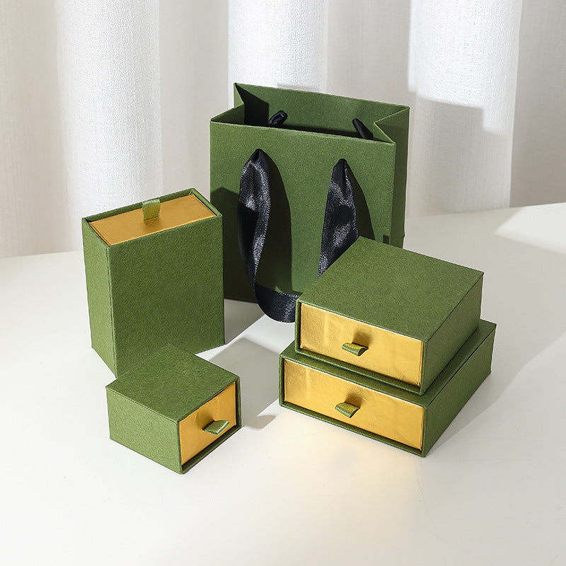Luxurious Jewelry Packaging Featuring Elegant Hot Stamping Design