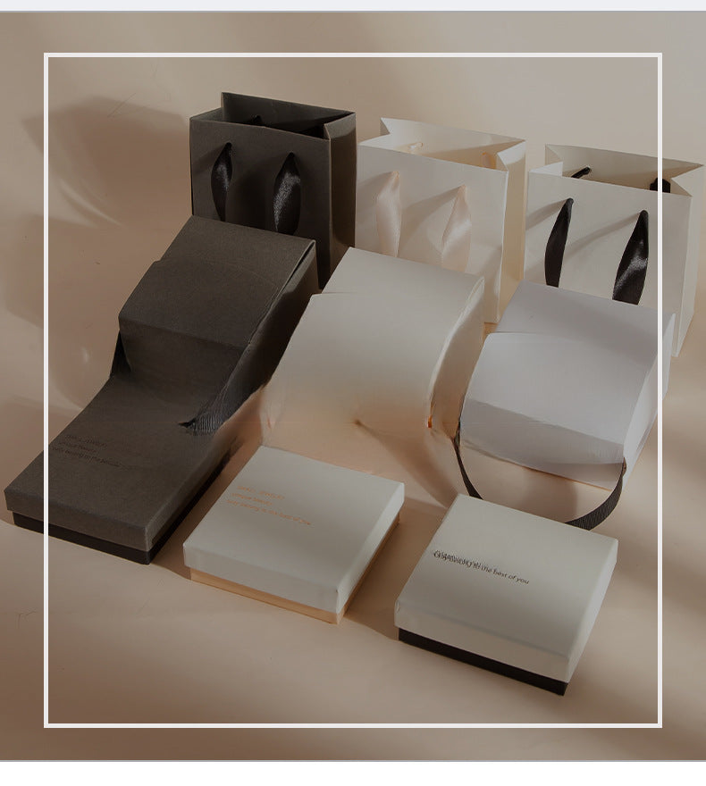 Chinoiserie Style Jewelry Packaging Box Featuring Elegant Design For Sophisticated Presentation