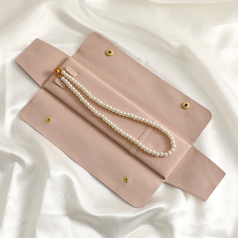 Necklace Box Made Of Durable Synthetic Fibre In Elegant Pink Color