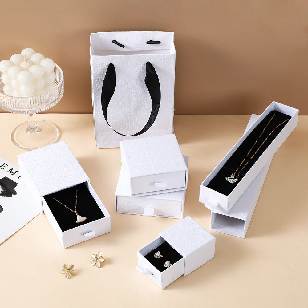 Elegant Solid Color Paper Jewelry Packaging Bag For Daily Use, 1 Piece