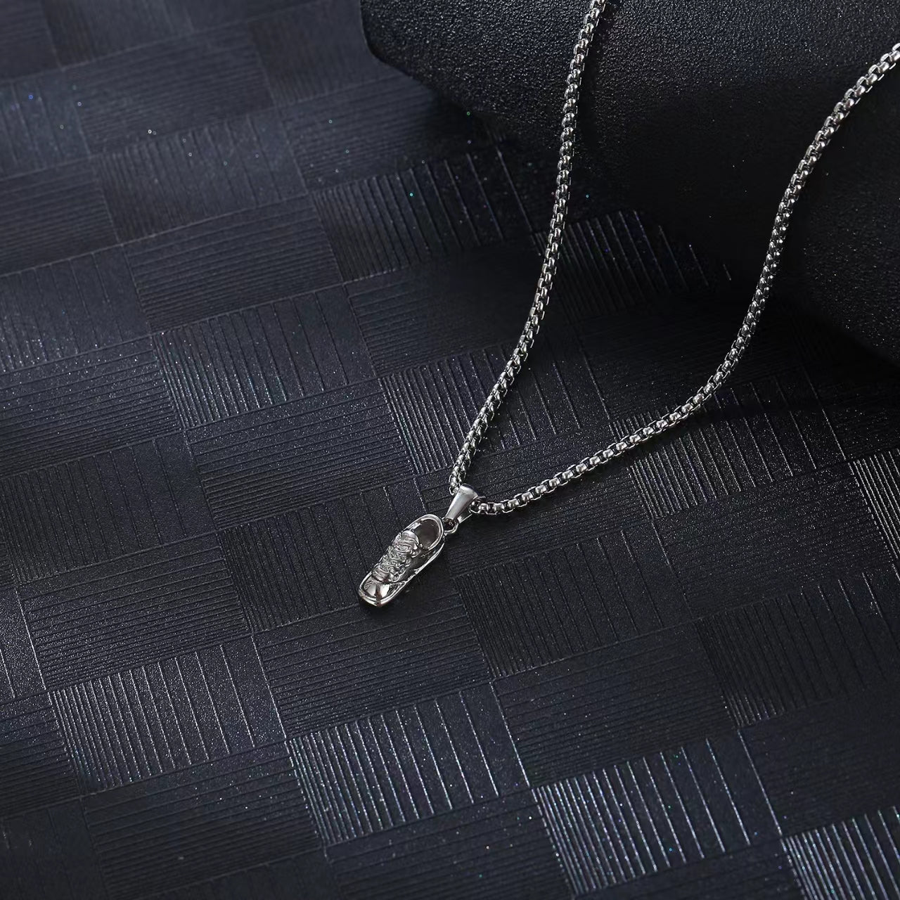 Handmade French Style Unisex Necklace With 18K Real Gold Plated 304 Stainless Steel Box Chain