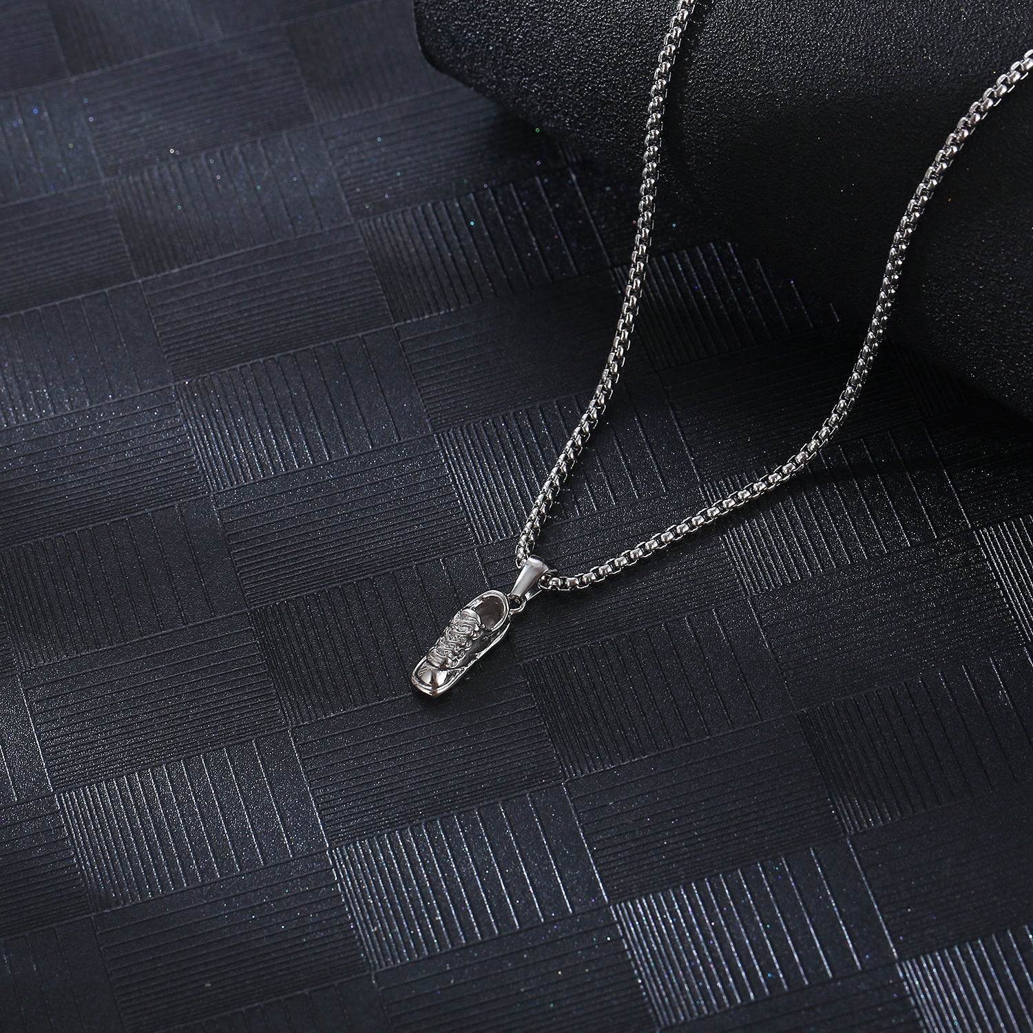 Handmade French Style Unisex Necklace With 18K Real Gold Plated 304 Stainless Steel Box Chain