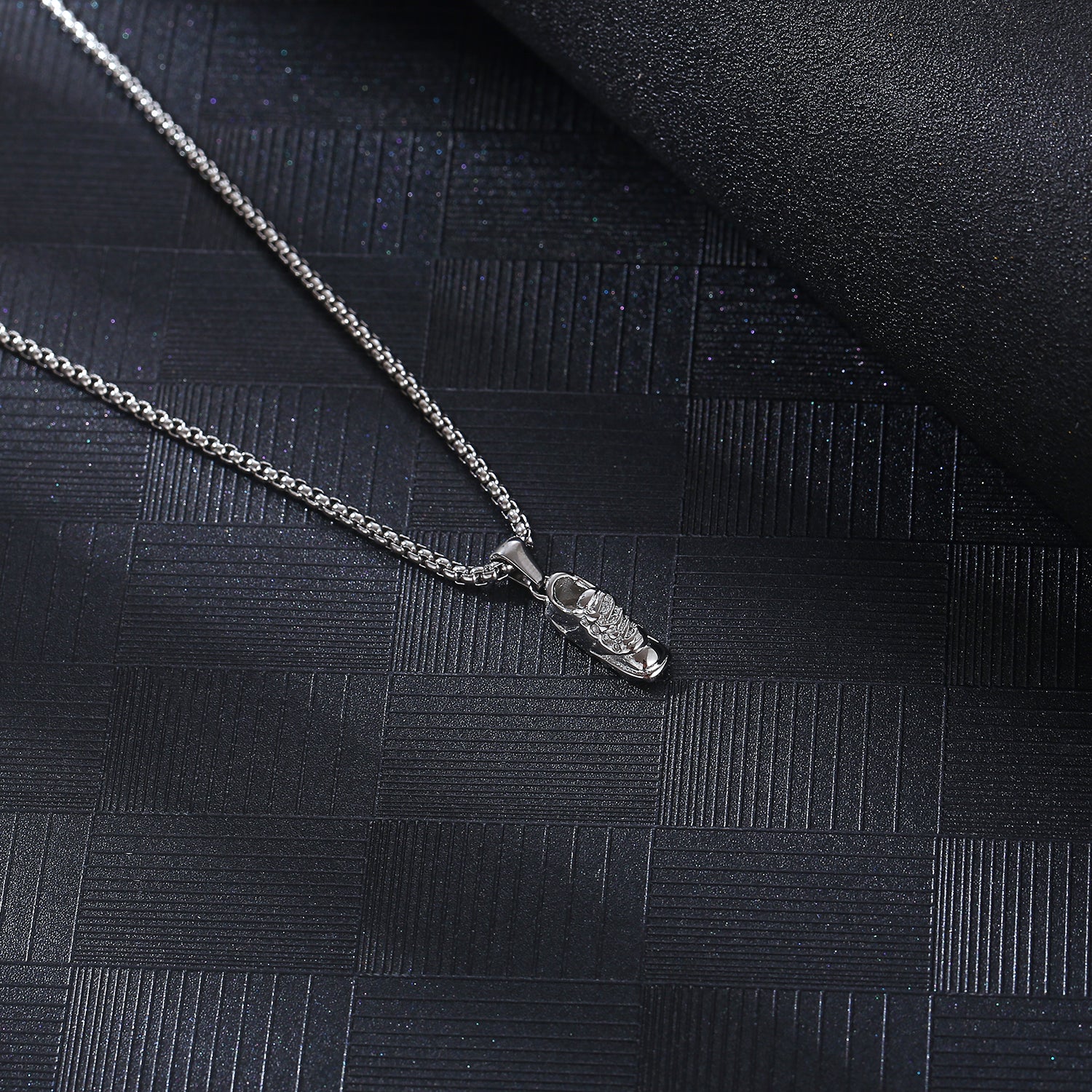 Handmade French Style Unisex Necklace With 18K Real Gold Plated 304 Stainless Steel Box Chain