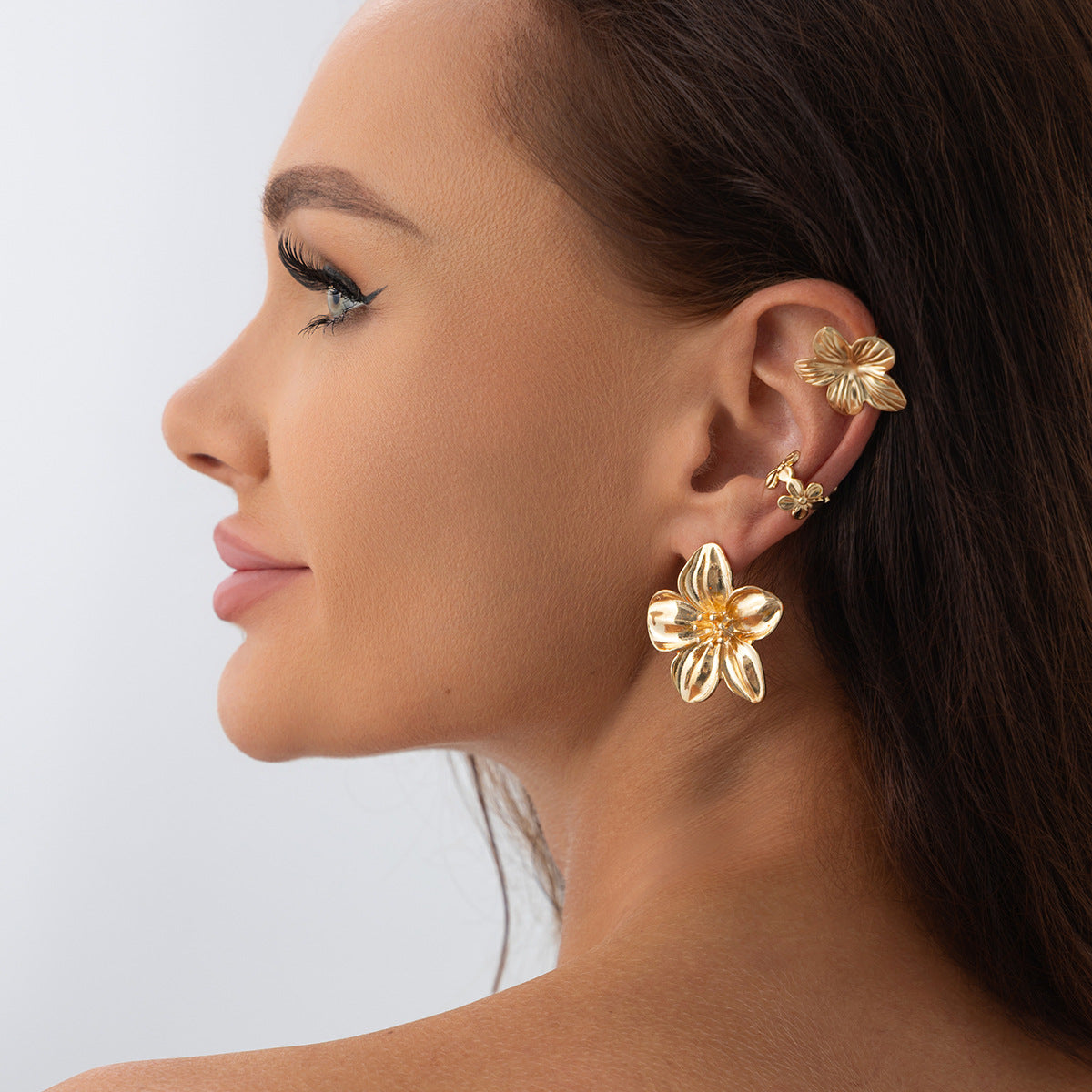 Exaggerated Gold Star Clip Earrings For Women In Alloy, Perfect For Beach Wear