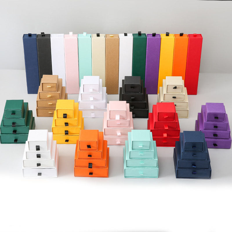 Die-Cut Jewelry Packaging For Elegant Presentation And Secure Storage