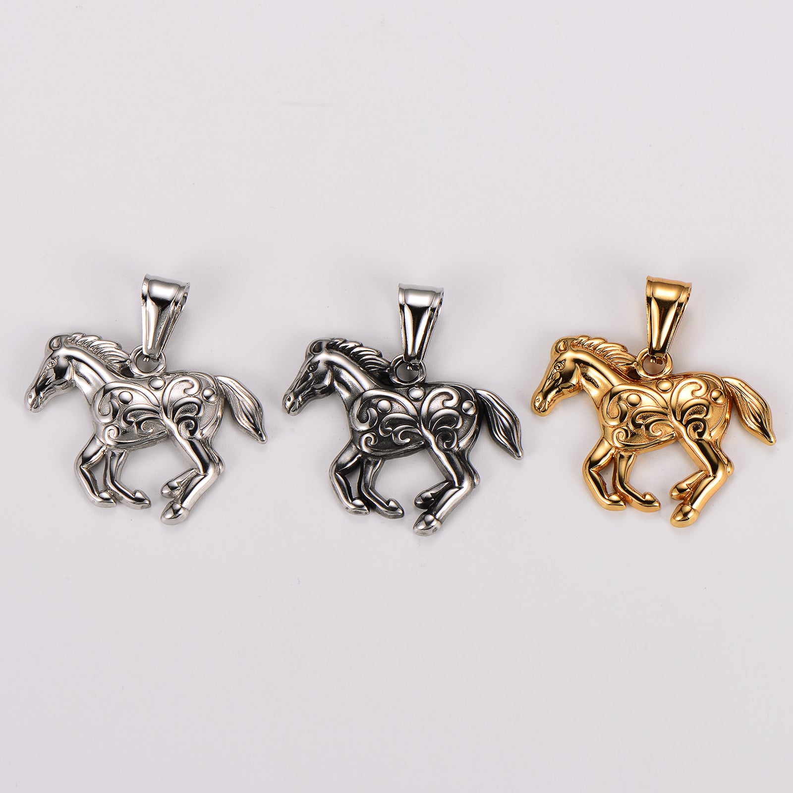 Women's Men's Horse 304 Stainless Steel Stone-Free Electroplating Golden Plated Charms Pendant Necklace