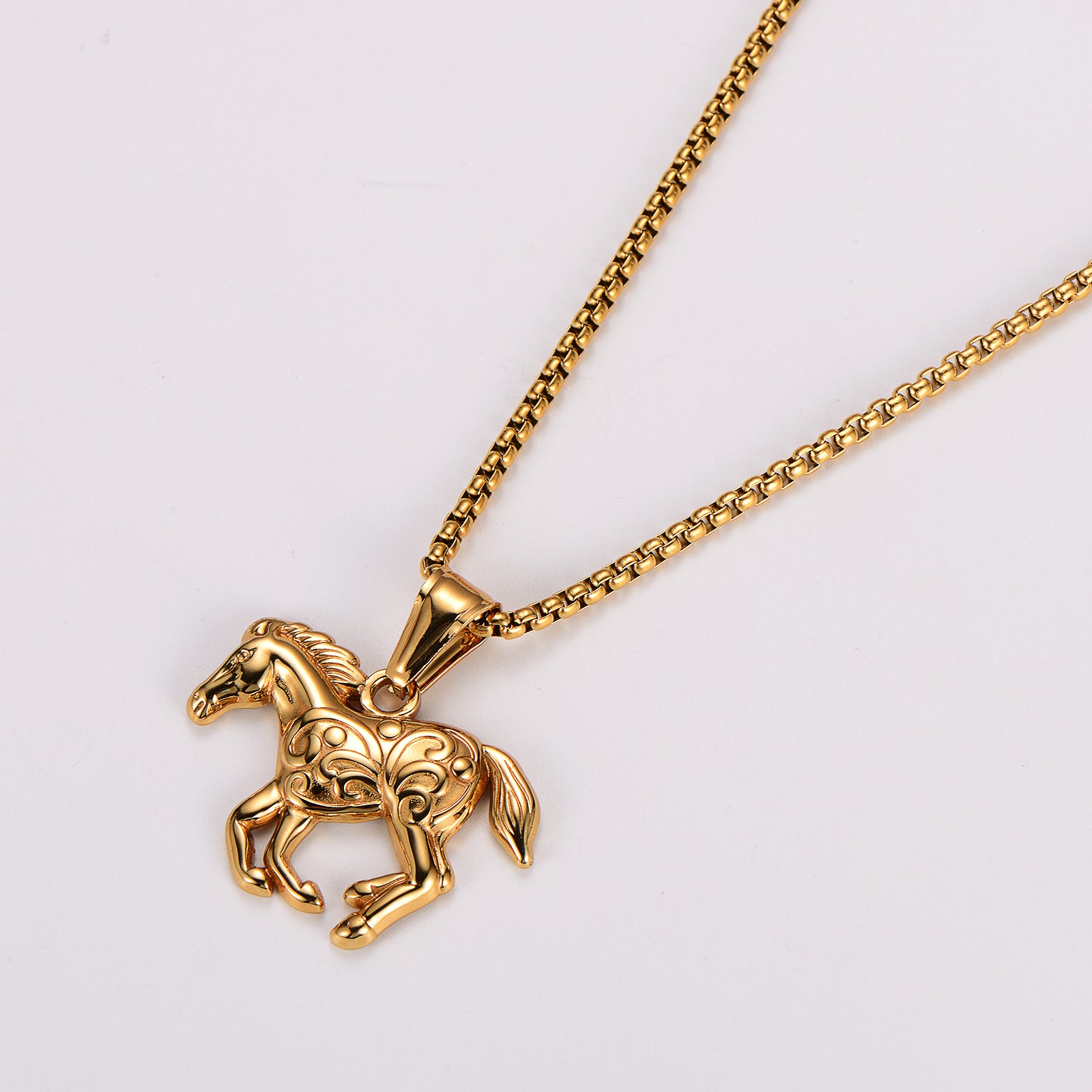 Women's Men's Horse 304 Stainless Steel Stone-Free Electroplating Golden Plated Charms Pendant Necklace
