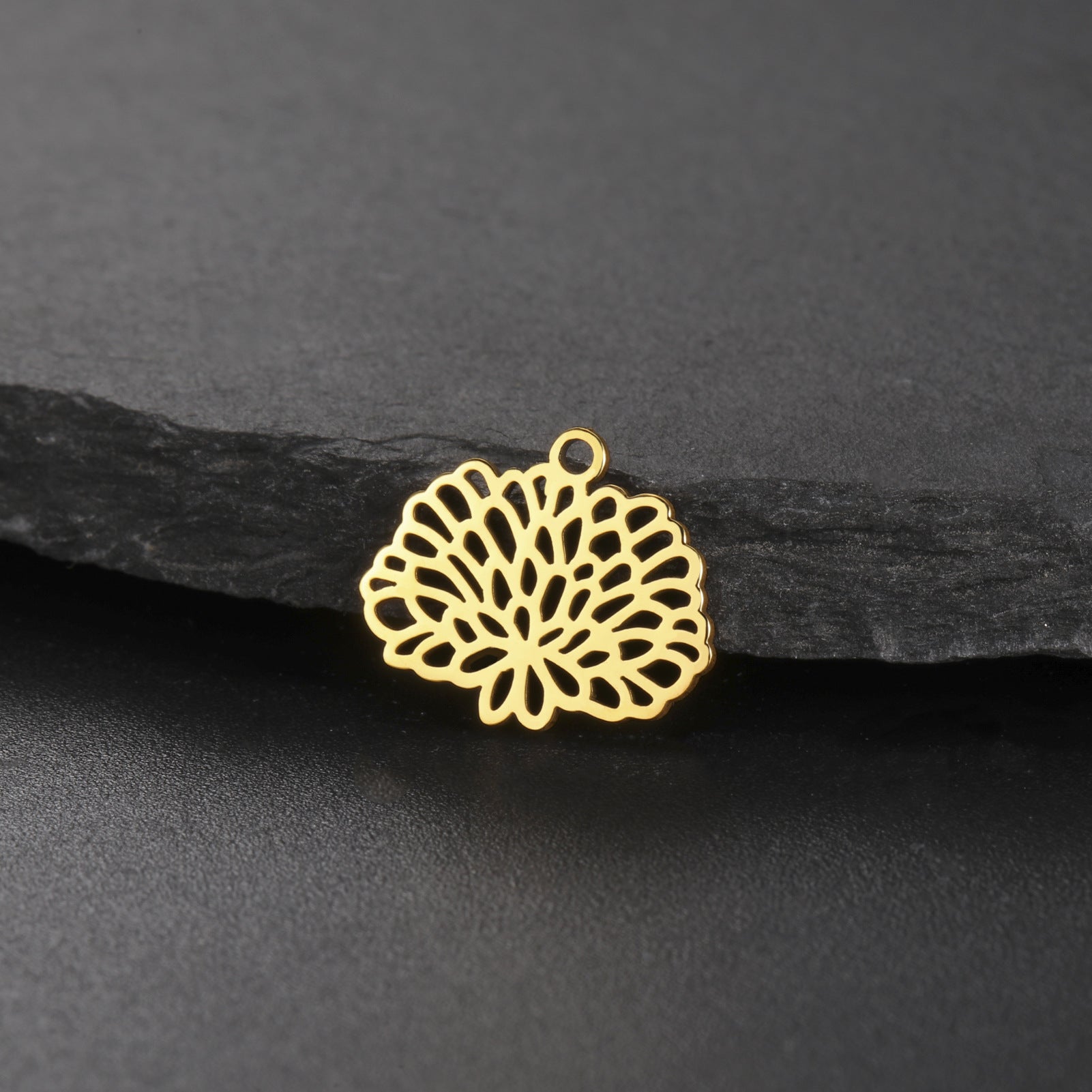 New New Style Hollow December Birth Flower Pendant DIY Necklace Earring Jewelry Small Accessories Stainless Steel Crafted