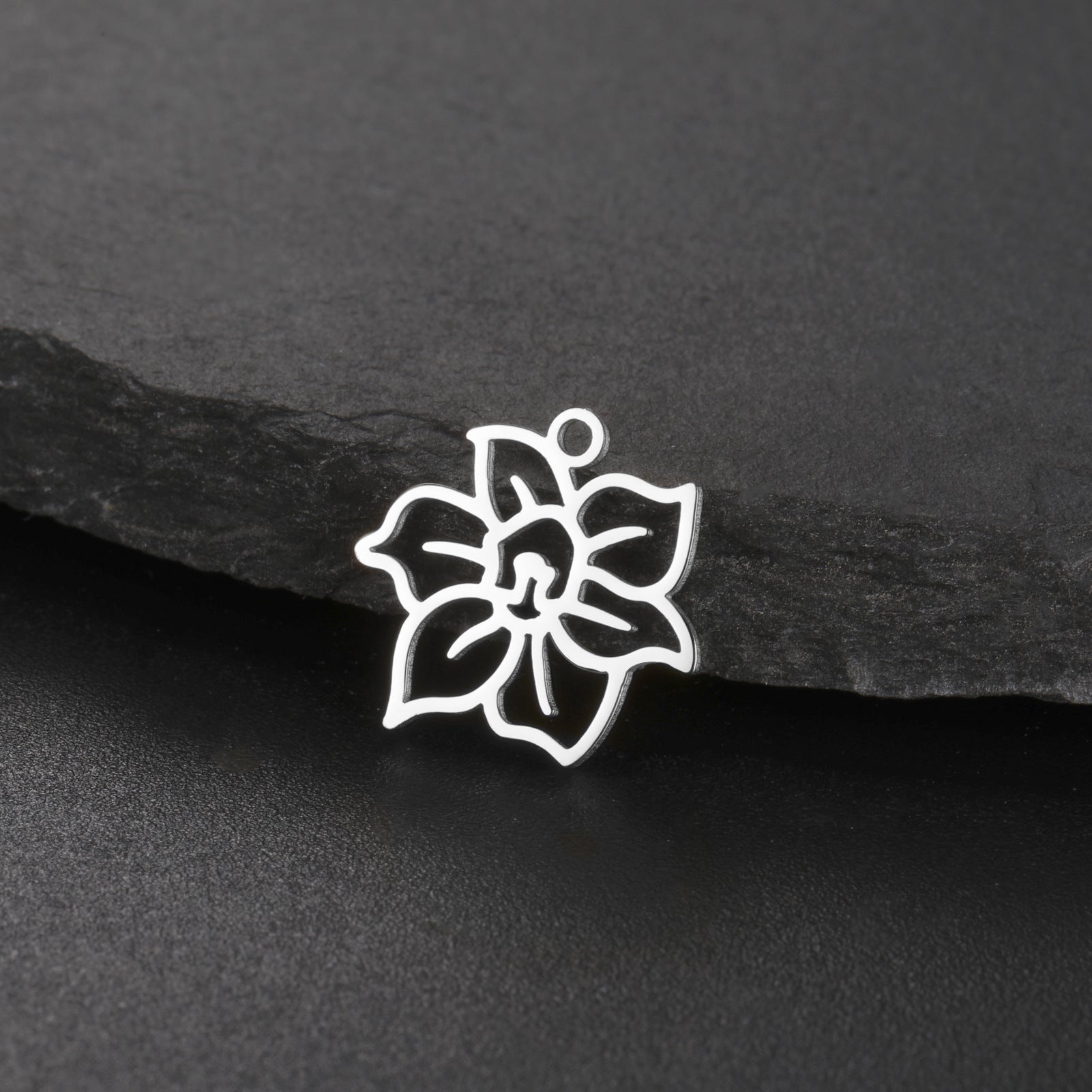 New New Style Hollow December Birth Flower Pendant DIY Necklace Earring Jewelry Small Accessories Stainless Steel Crafted