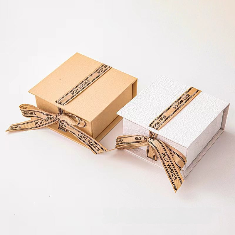 Bow Tie Jewelry Boxes Made Of Paper, Ideal For Gift Wrapping Supplies And Jewelry Packaging