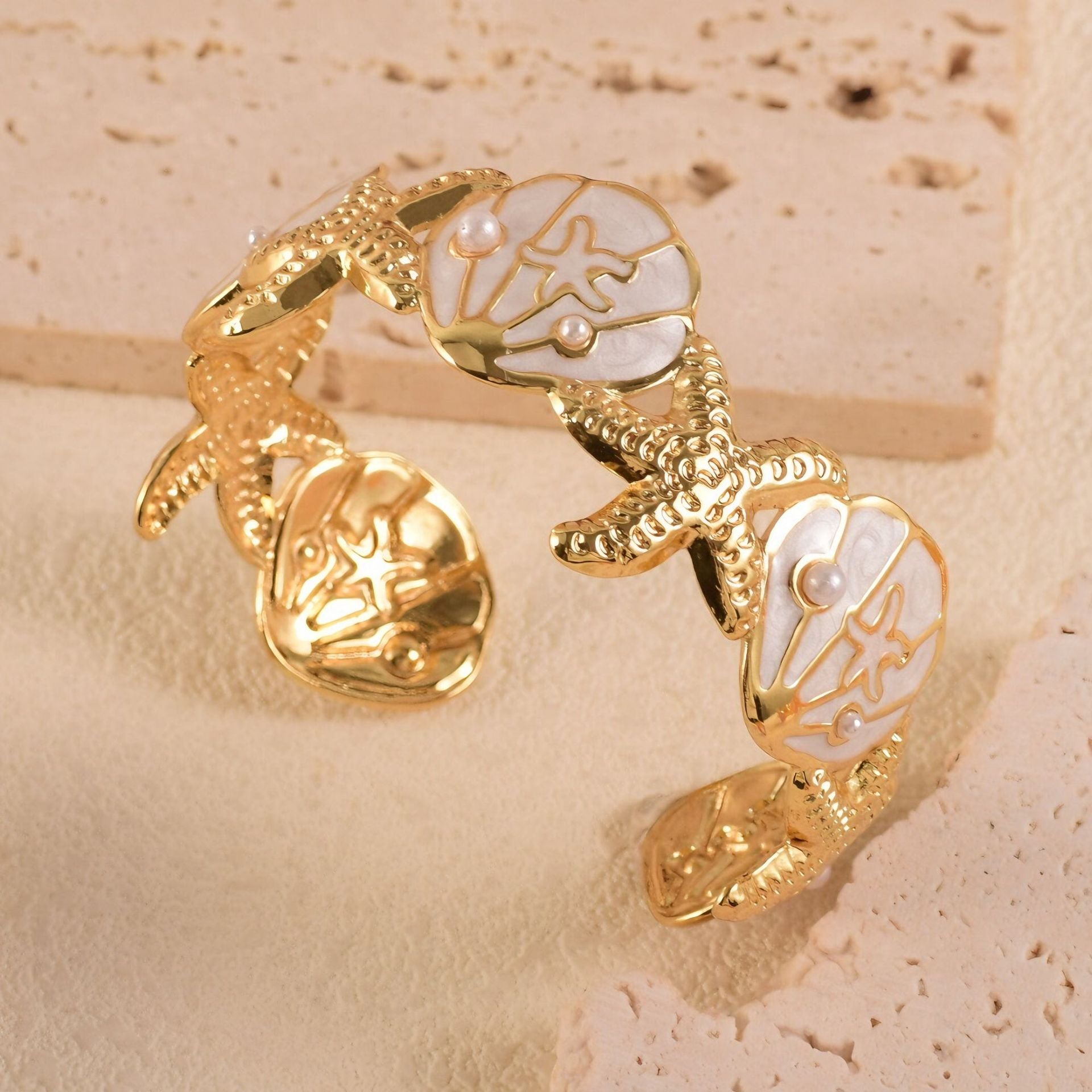Open Bracelet With Inlaid Pearl, Star And Shell Design, Stainless Steel Gold Suitable For Women's Vacation