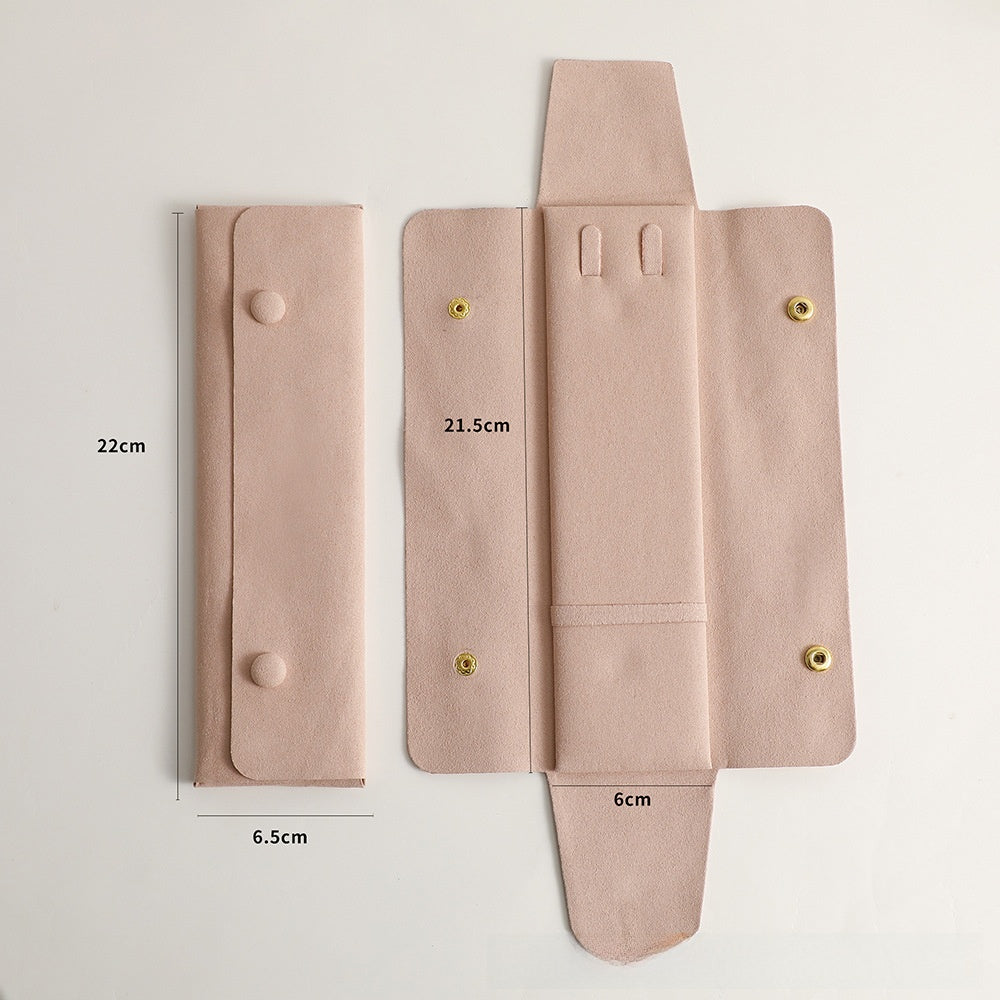 Necklace Box Made Of Durable Synthetic Fibre In Elegant Pink Color