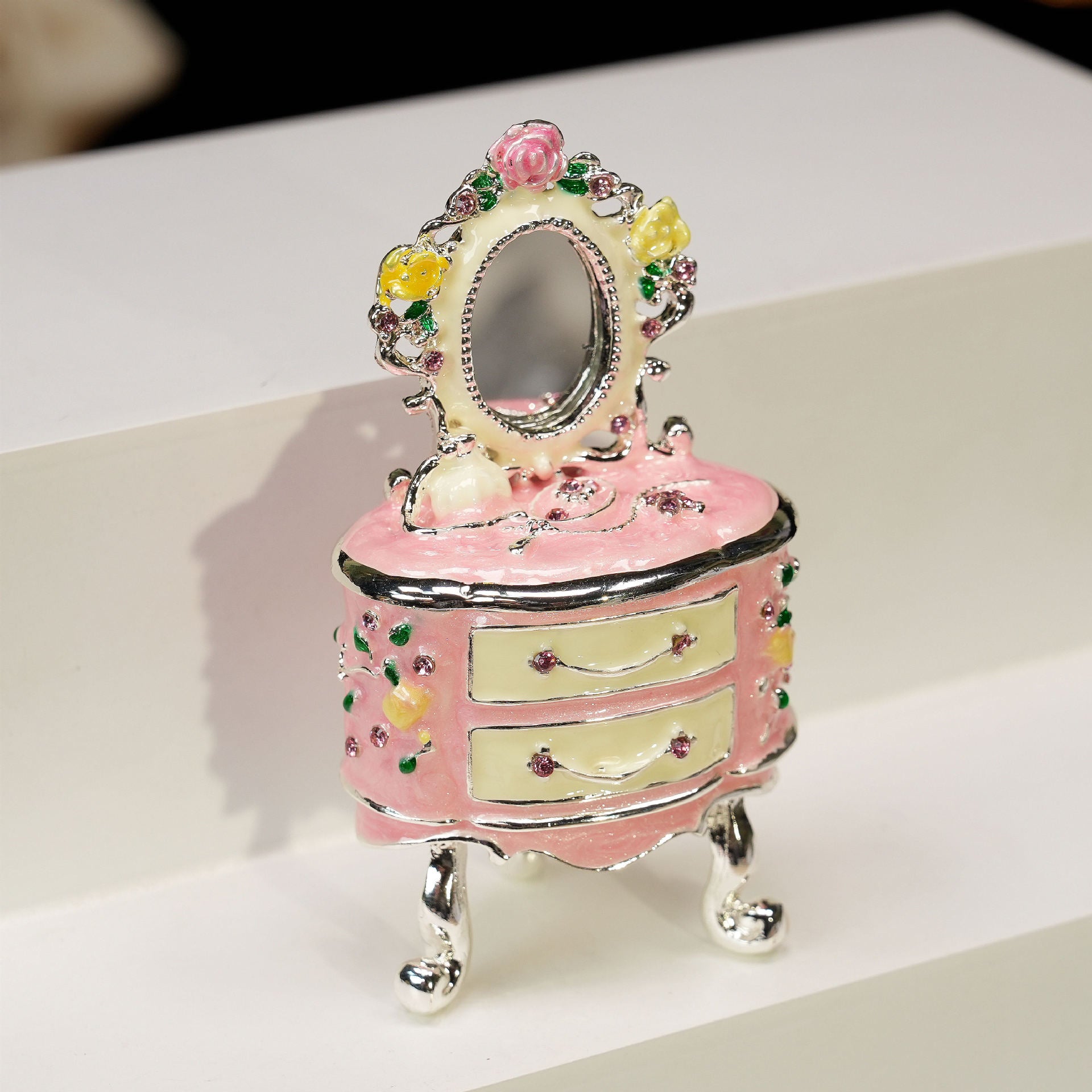 1 Piece Alloy Jewelry Box For Elegant Storage And Display