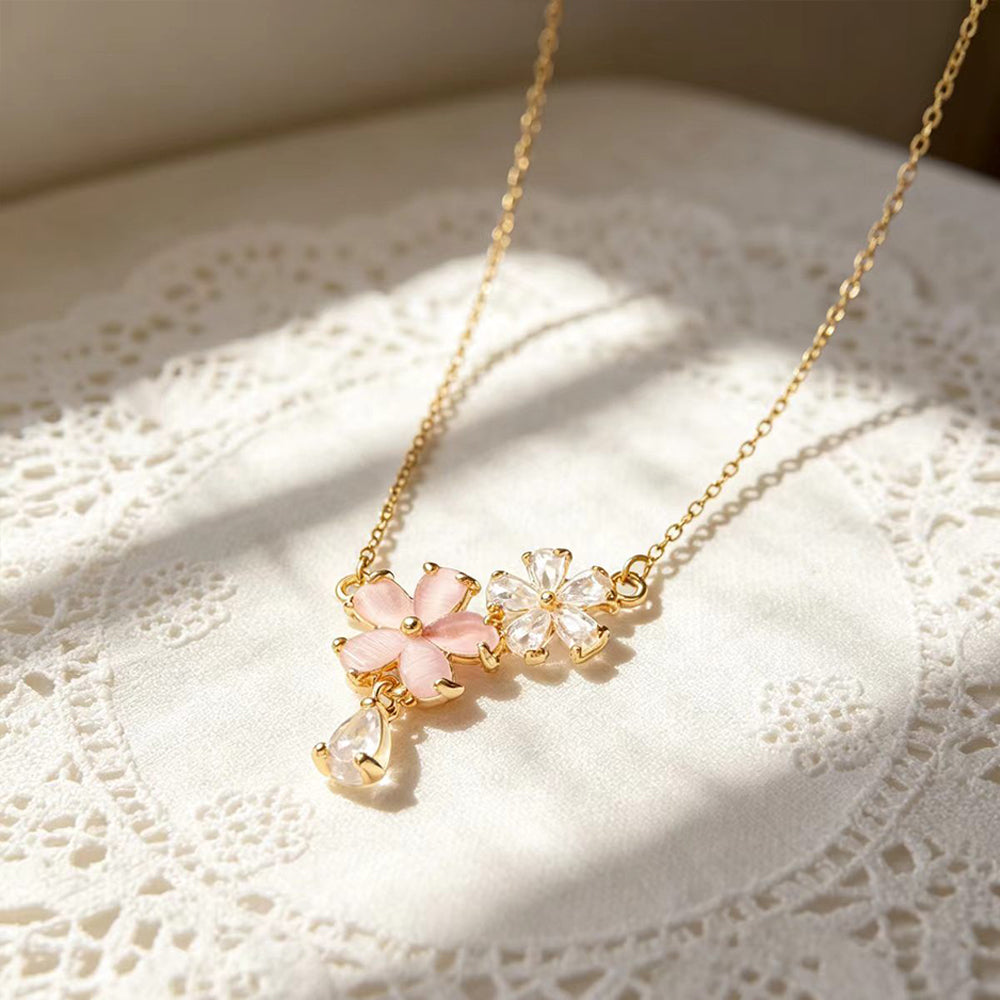 Hypoallergenic Flowers Necklace For Women In 304 Stainless Steel With 18K Real Gold PVD Coating And Zircon Inlay On Cable Chain