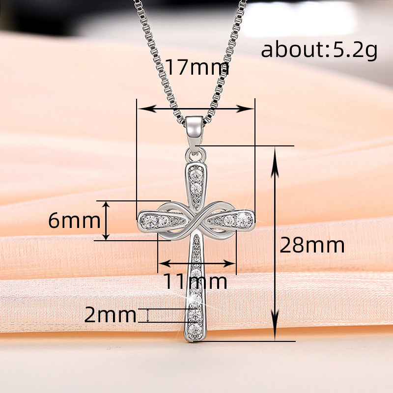 Geometric Silver Necklace For Women With Copper Pendant And Zircon Inlay On A Box Chain