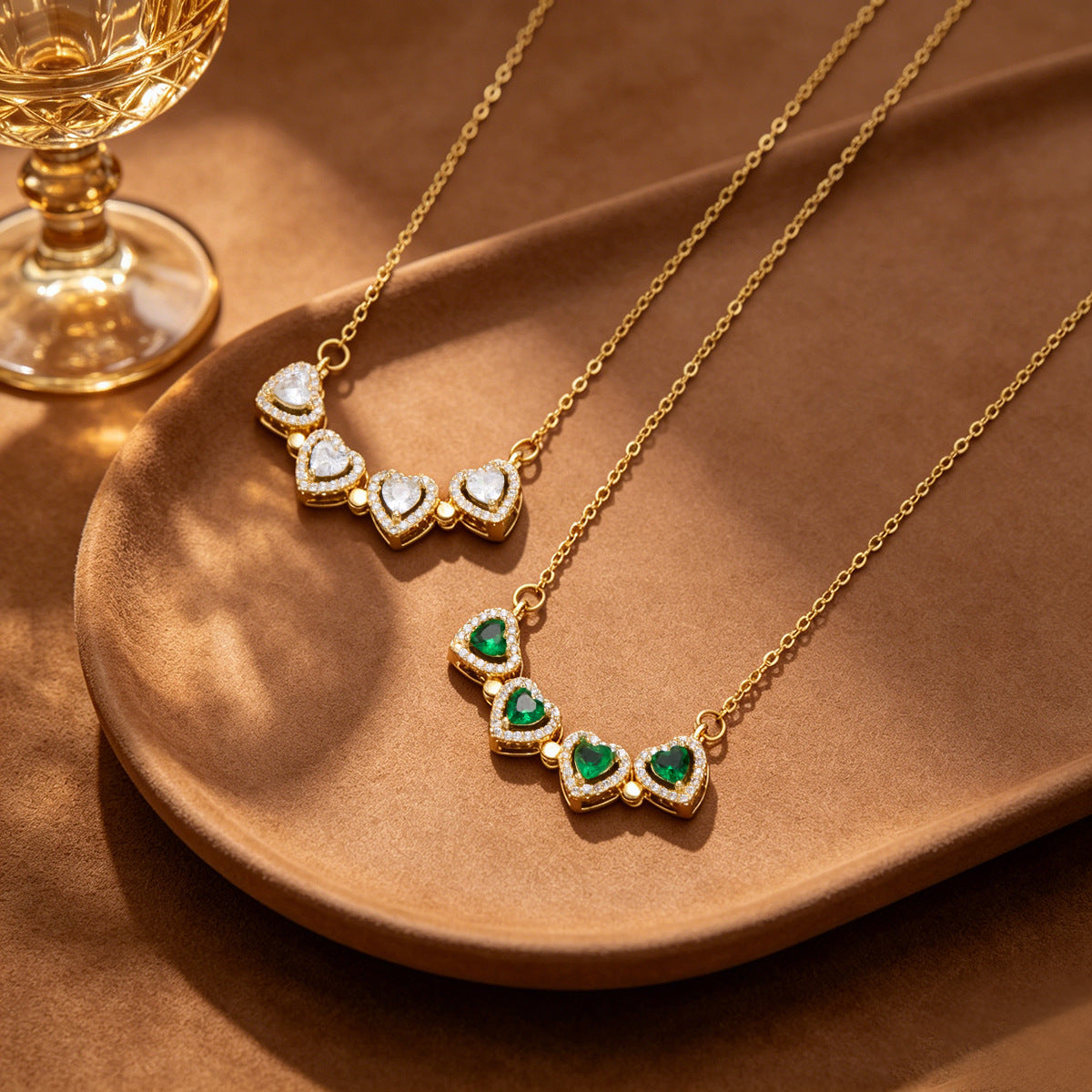 Heart Shape Necklace For Women With Copper Pendant And 304 Stainless Steel Cable Chain Inlaid With Rhinestones