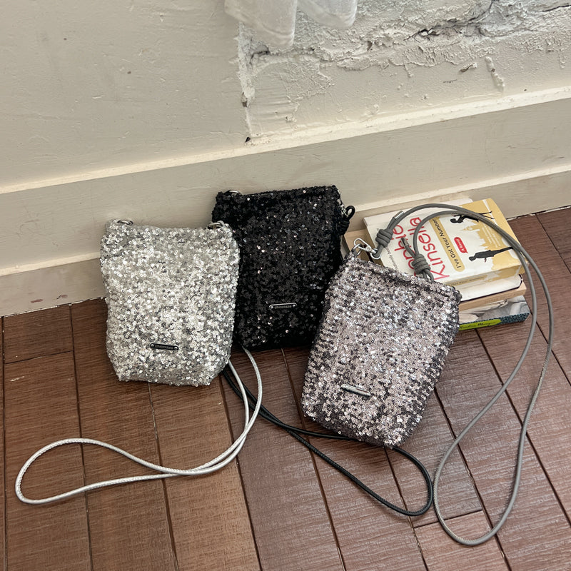 Adults Bucket Crossbody Bag In PU Leather With Sequins, Stylish And Suitable For All Seasons