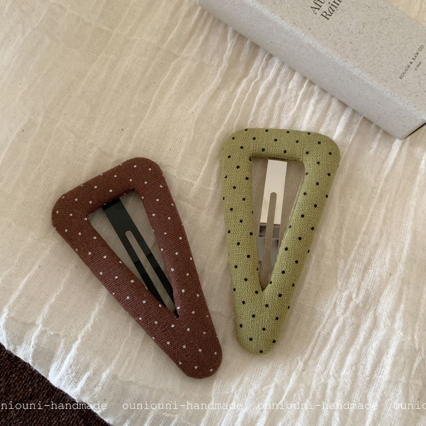 New Style Polka Dots Hairpin For Women In Green, Summer Accessory Made Of Cloth