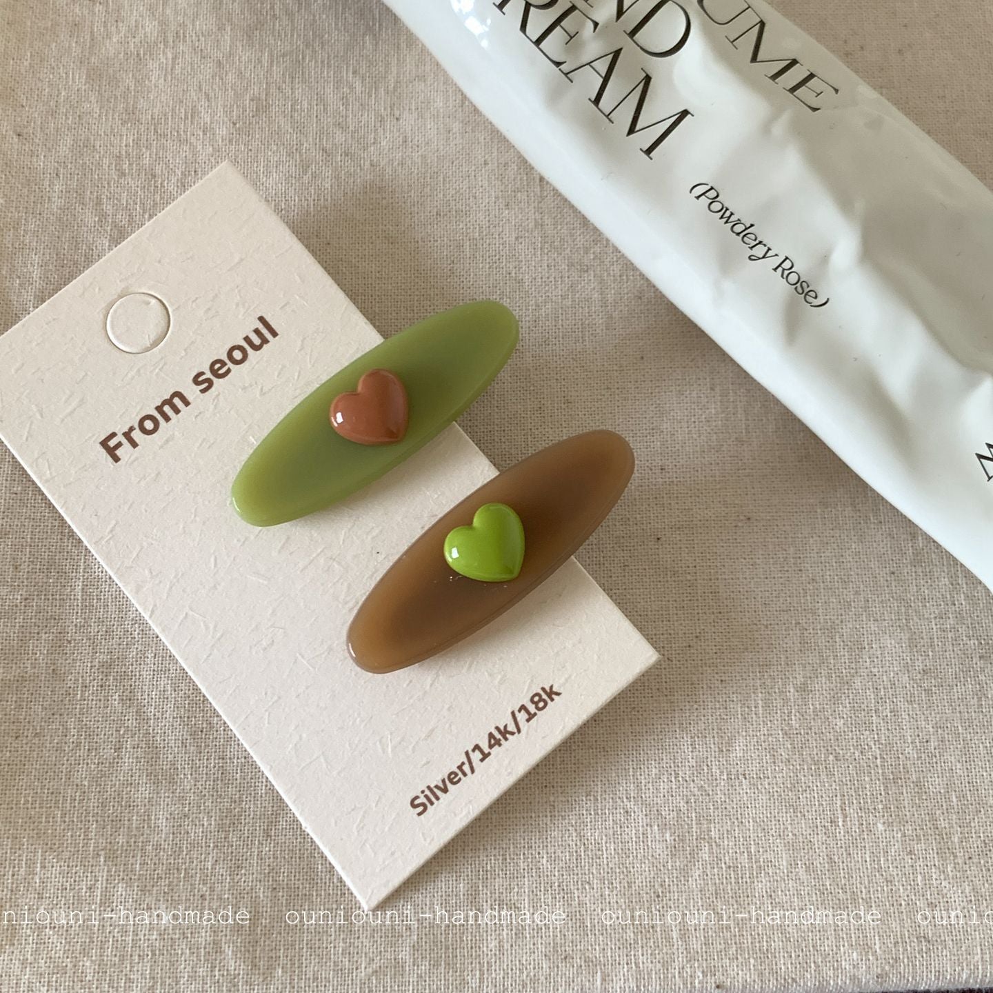 New Style Heart Shape Hairpin In Grass Green Resin, 1 Pair, Perfect For Spring & Summer