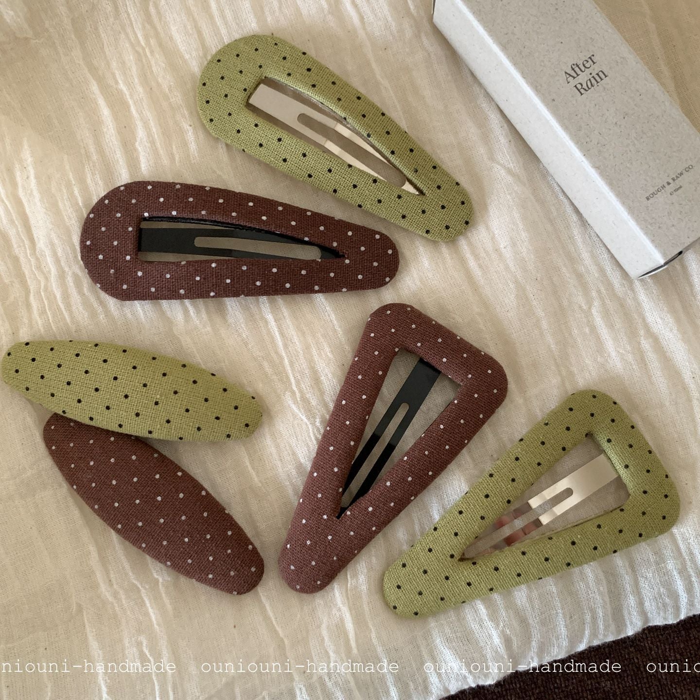 New Style Polka Dots Hairpin For Women In Green, Summer Accessory Made Of Cloth