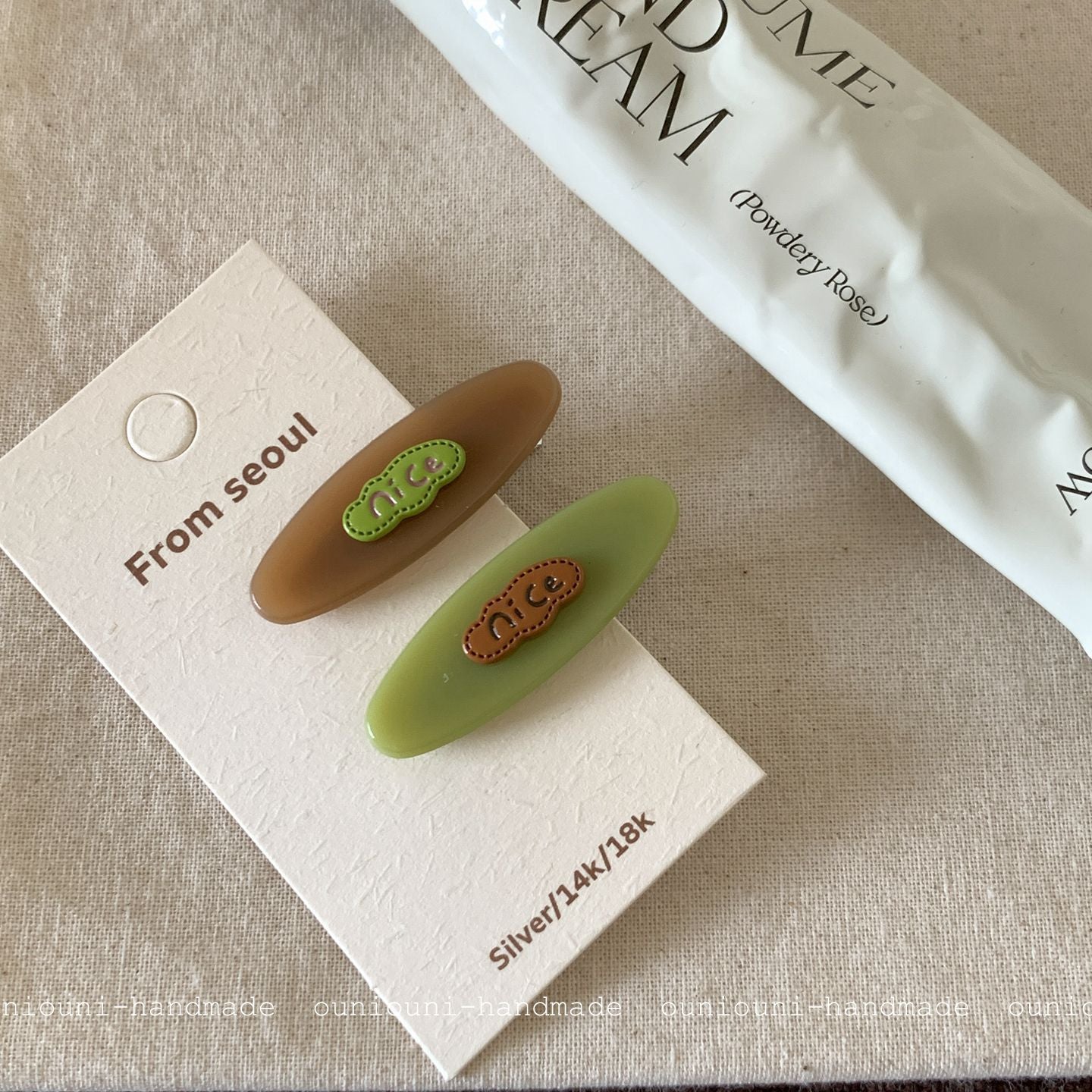 New Style Heart Shape Hairpin In Grass Green Resin, 1 Pair, Perfect For Spring & Summer