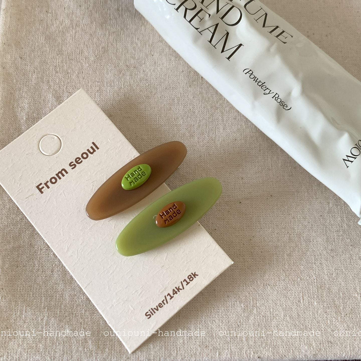 New Style Heart Shape Hairpin In Grass Green Resin, 1 Pair, Perfect For Spring & Summer