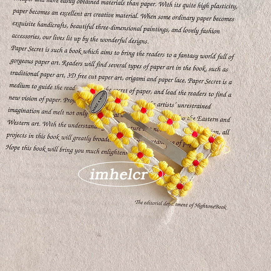 French Style Flowers Hairpin For Women With Mixed Materials Featuring Beads In Colour