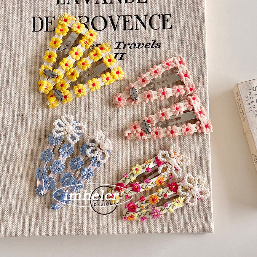 French Style Flowers Hairpin For Women With Mixed Materials Featuring Beads In Colour