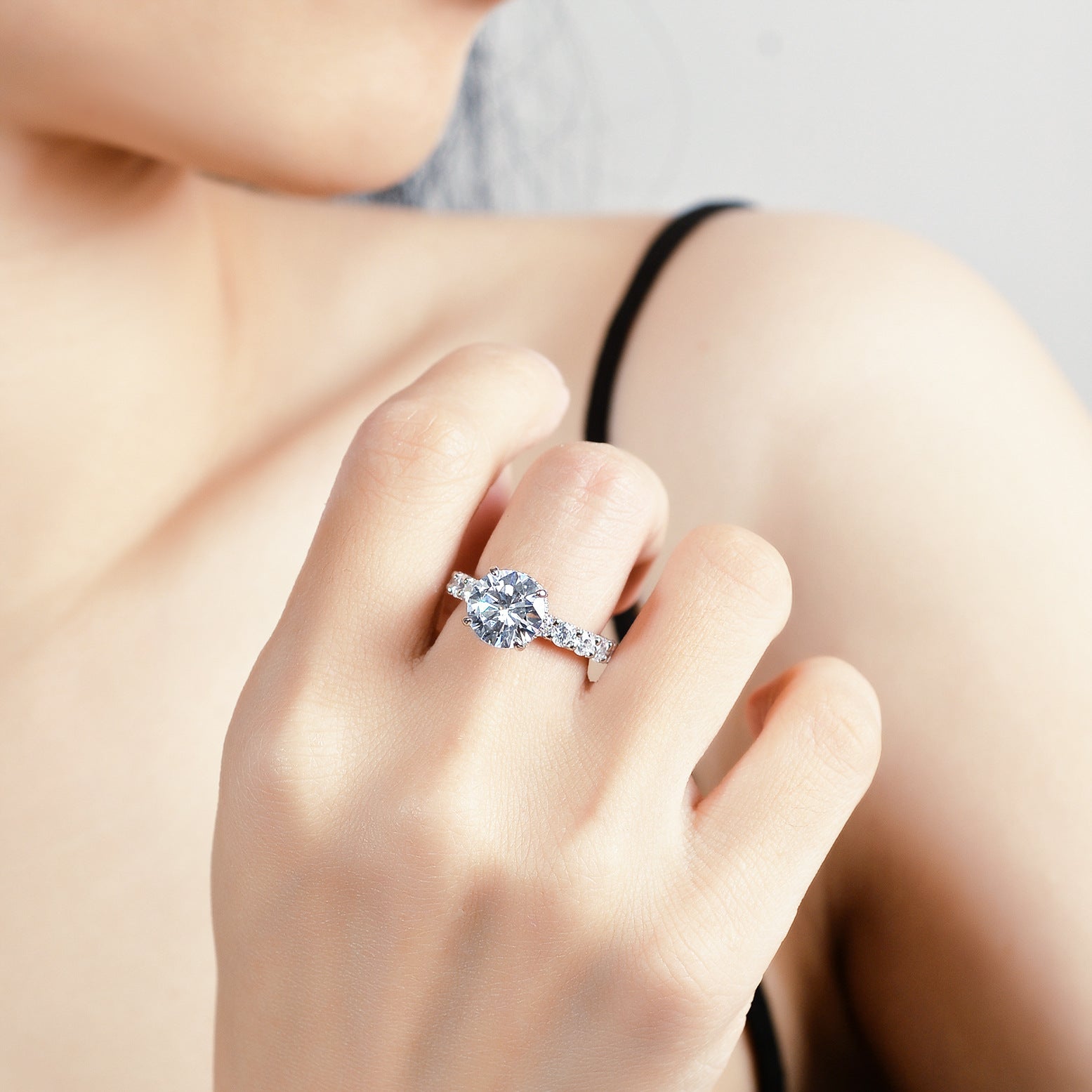 Geometric 925 Sterling Silver Ring For Women With Moissanite Inlay