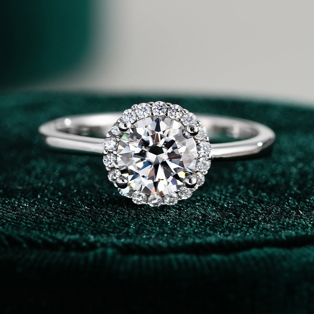 Luxurious Geometric Women’s Ring In 925 Sterling Silver With Moissanite Featuring Claw Setting For Wedding Season