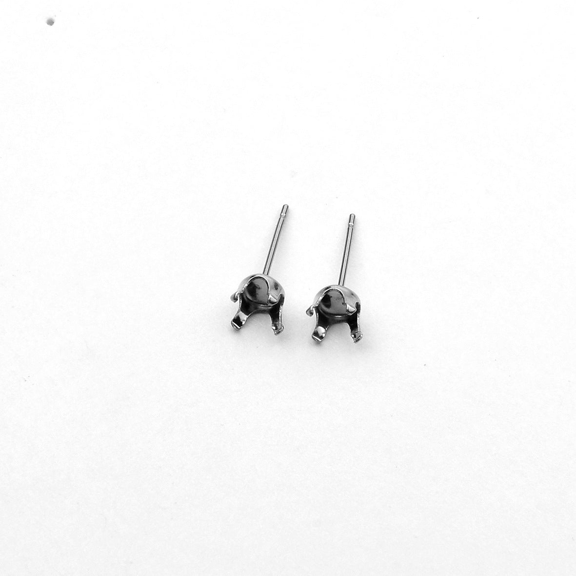Circle Earring Findings With 3mm Diameter, 304 Stainless Steel, Electroplated Finish, Featuring Zircon Inlay