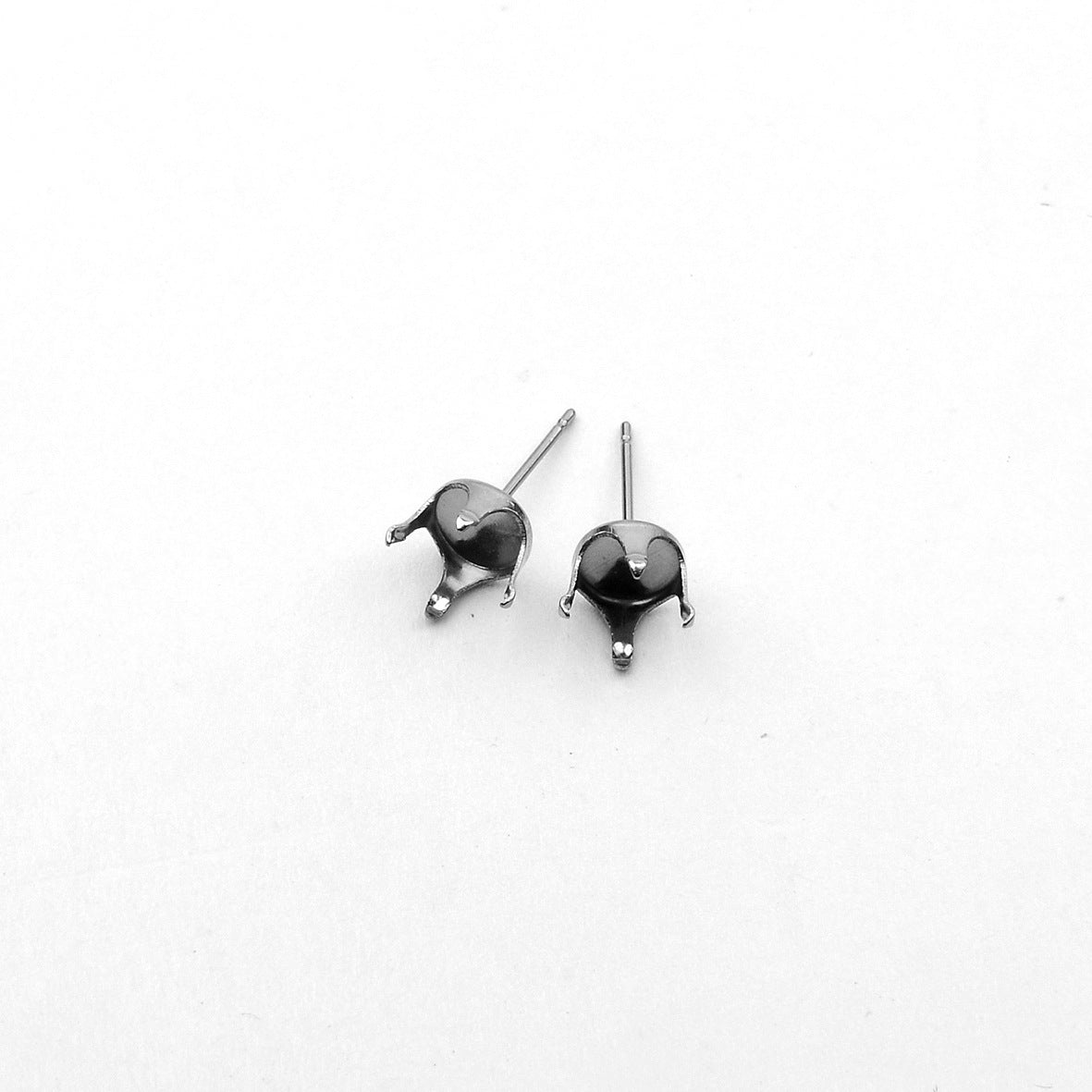 Circle Earring Findings With 3mm Diameter, 304 Stainless Steel, Electroplated Finish, Featuring Zircon Inlay