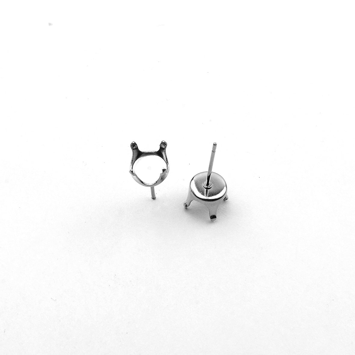 Circle Earring Findings With 3mm Diameter, 304 Stainless Steel, Electroplated Finish, Featuring Zircon Inlay