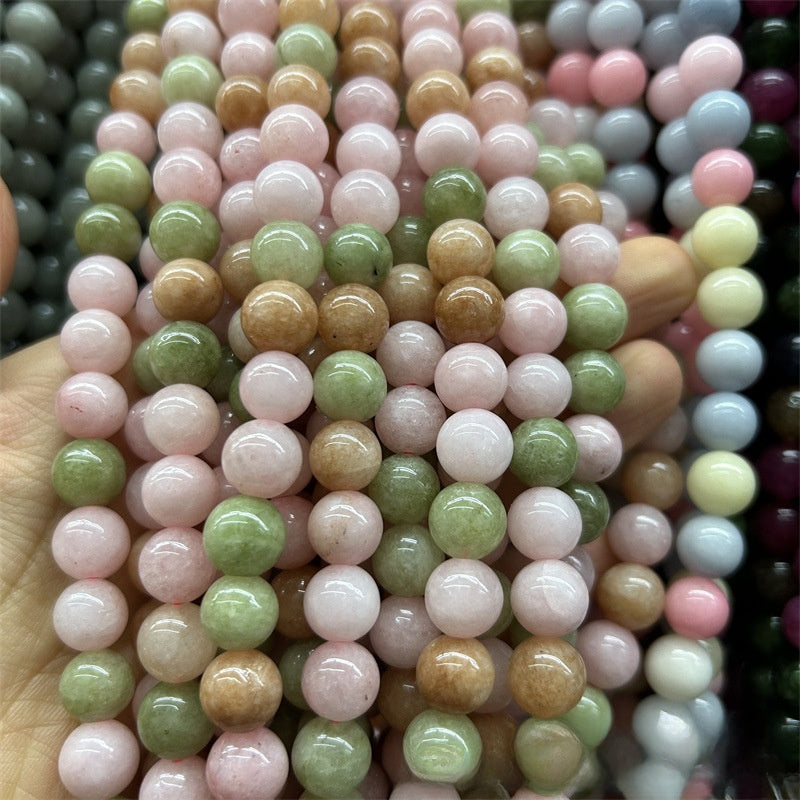 Natural Chalcedony Jewelry Featuring Elegant Beading Craftsmanship