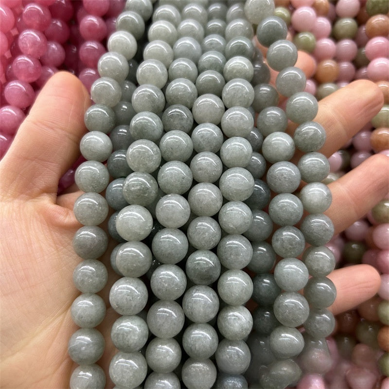 Natural Chalcedony Jewelry Featuring Elegant Beading Craftsmanship