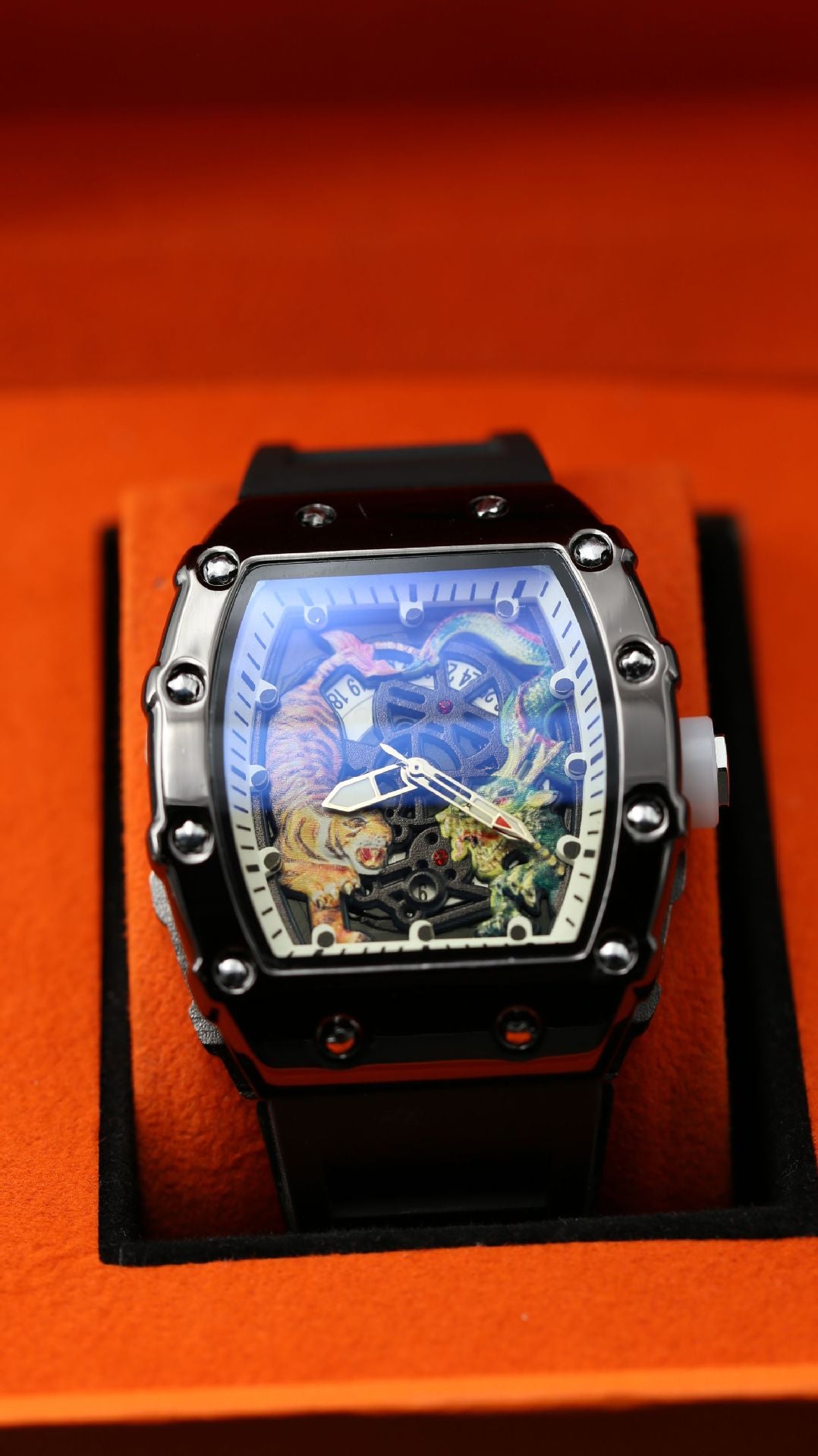 Men's Quartz Watch With Barrel Shape Dial, PU Strap, Pin Buckle, And Ordinary Glass Mirror