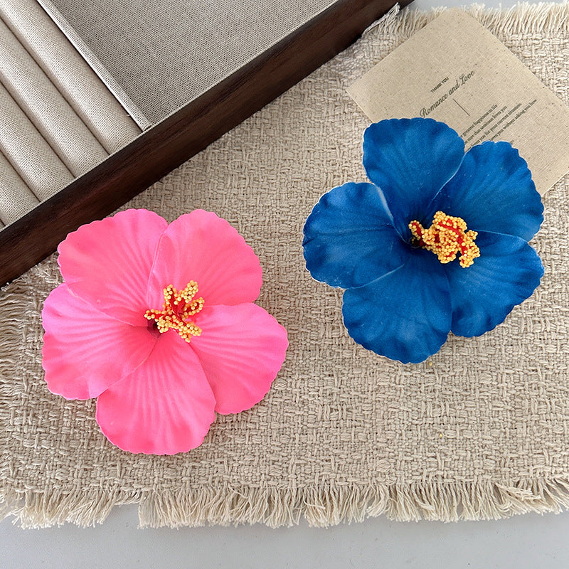Beach Style Flowers Hairpin For Women In Natural Pink, Made Of Durable Plastic, Perfect For Summer