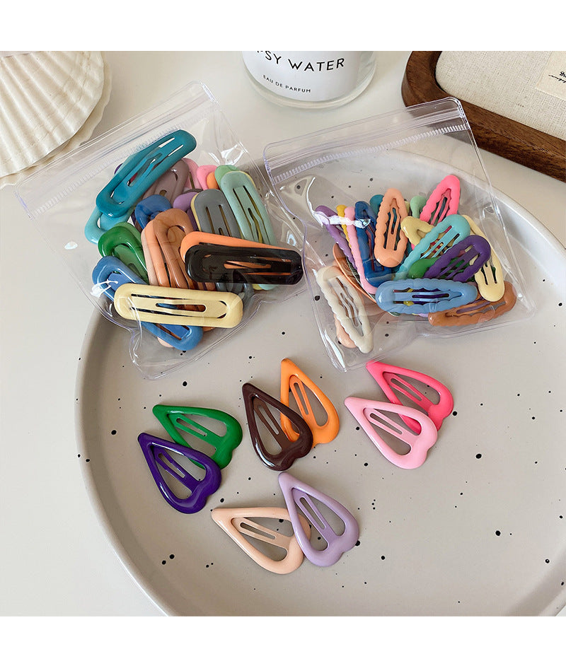 Sweet Heart Shape BB Clips Hair Accessories For Women In Multicolor, Made With Mixed Materials