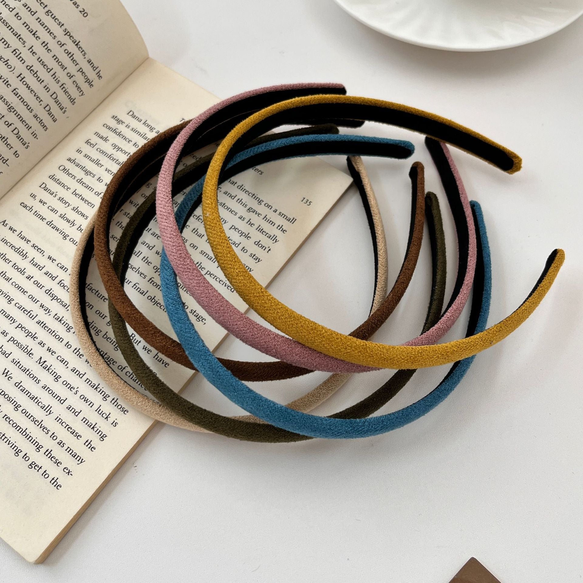 New Style Solid Color Velvet Hair Band For Women In Beige