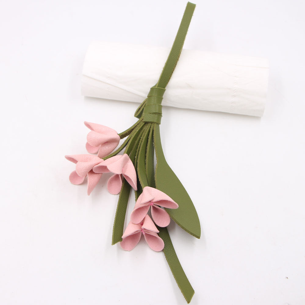 Handmade Knitted White Flower Key Chain In PU Leather, Stylish And Durable Accessory