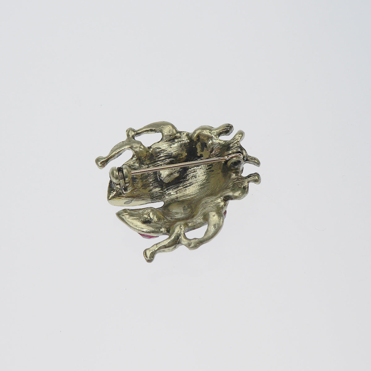 Alloy Insect Pin Featuring Enamel Craftsmanship