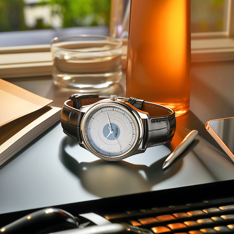 Men's Quartz Watch With Round Dial And Quartz Glass Mirror, Featuring Imitation Leather Strap And Pin Buckle