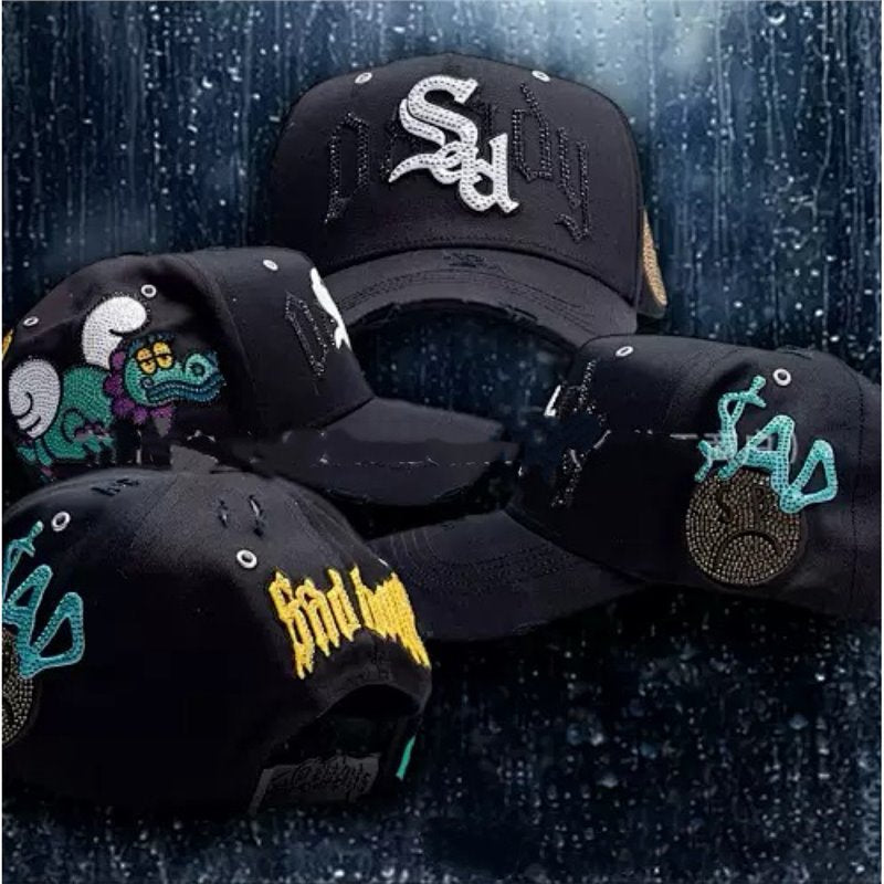Casual Baseball Cap With Wide Brim Featuring Cartoon Character Embroidery, Made Of Soft Flannel For UV Protection
