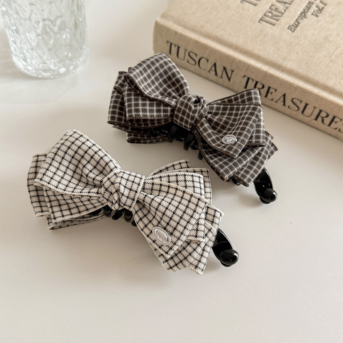 French Style Plaid Hairpin For Women In Beige, Featuring Cloth Material Hair Accessories