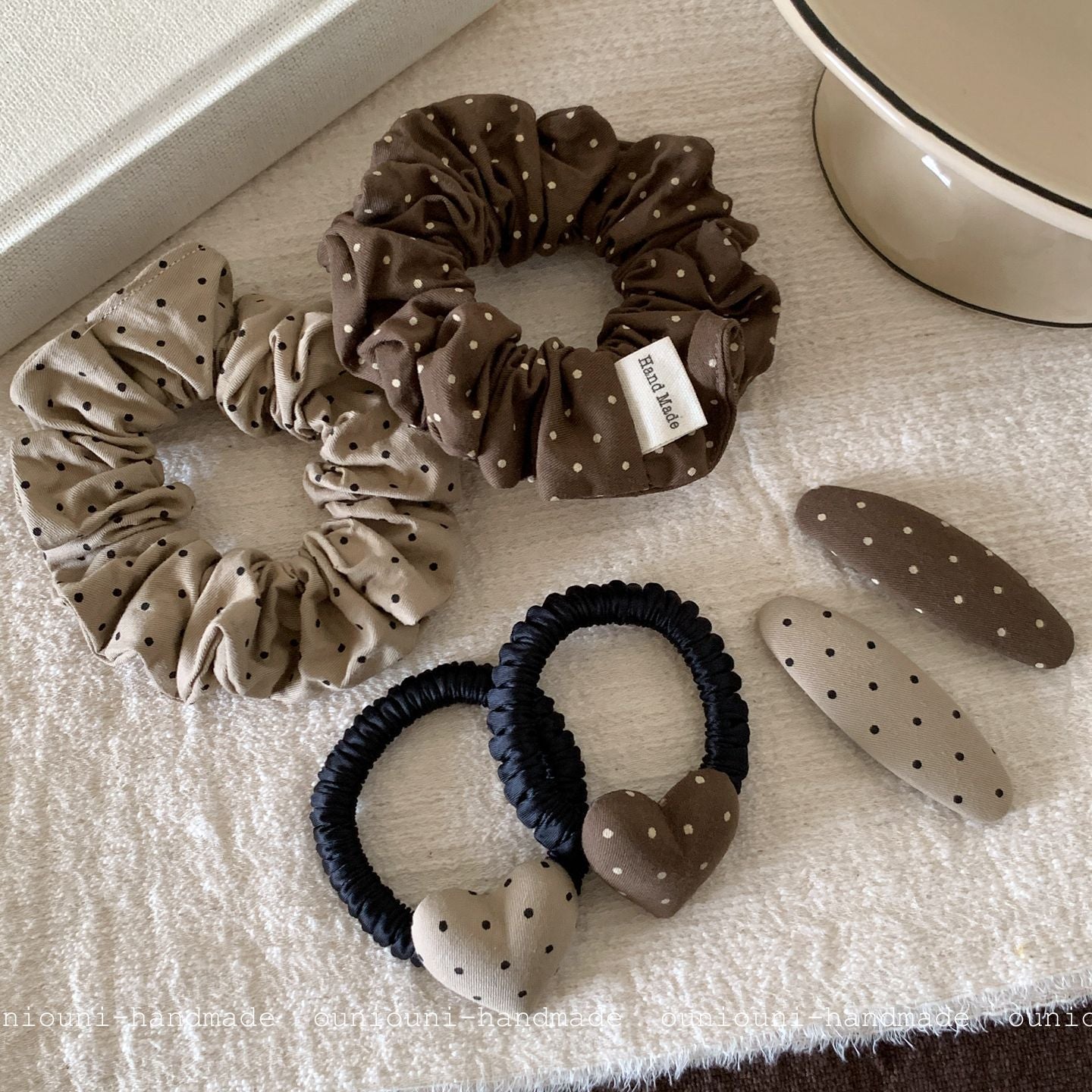 New Style Heart Shape Hairpin For Women In Coffer Color, Made Of Cloth, Perfect For Summer