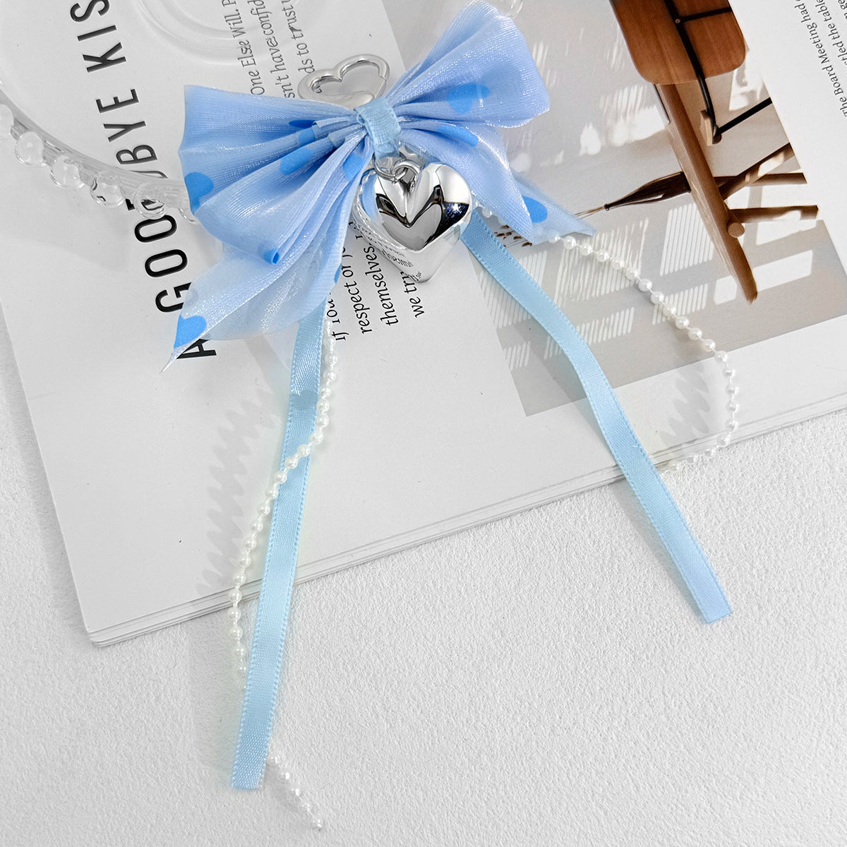 Multicolor Bow Tie Key Chain In New Style, Made Of Durable Alloy, Perfect For Winter Accessories