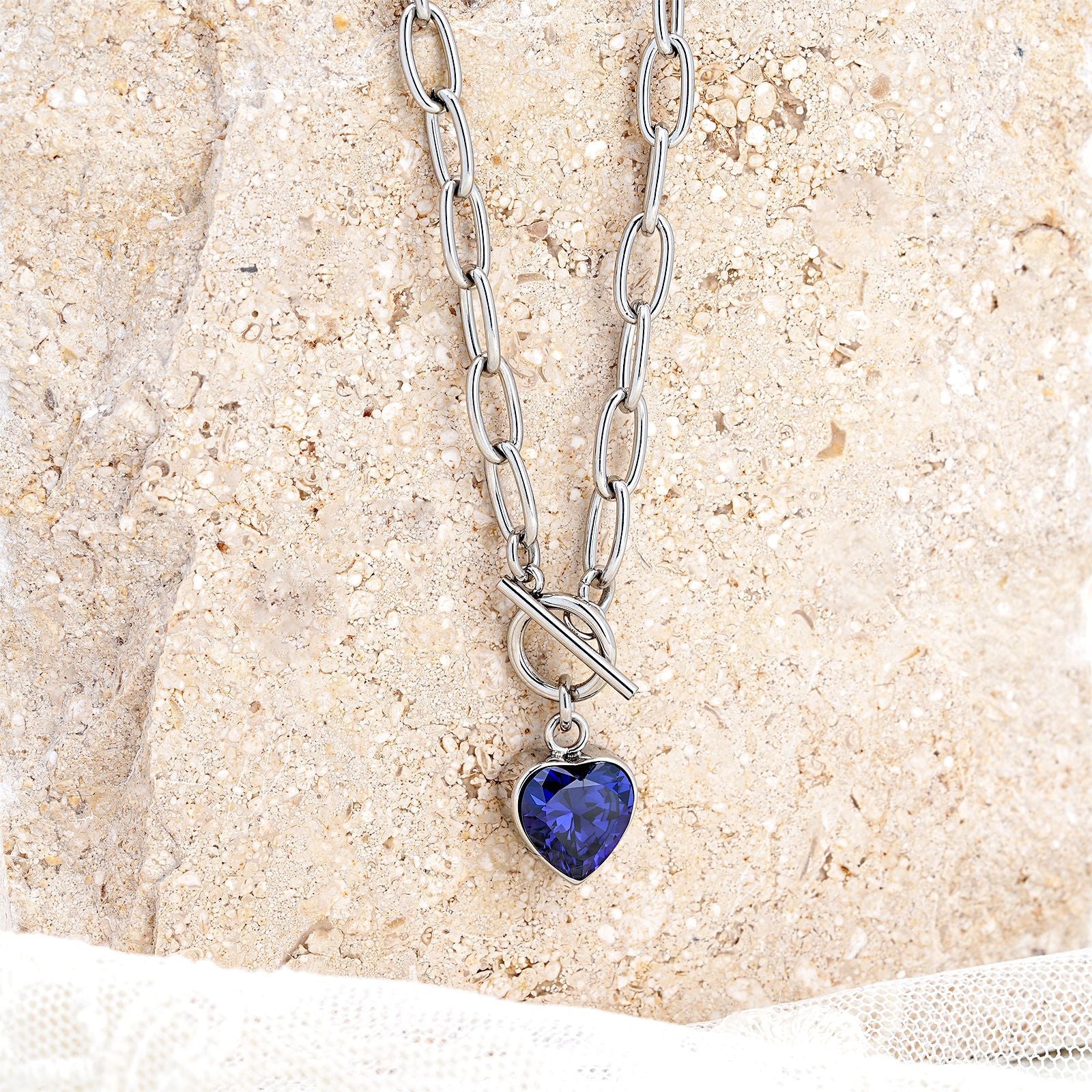 Heart Shape Necklace In Blue With Natural Stone Pendant Made Of 304 Stainless Steel For Unisex
