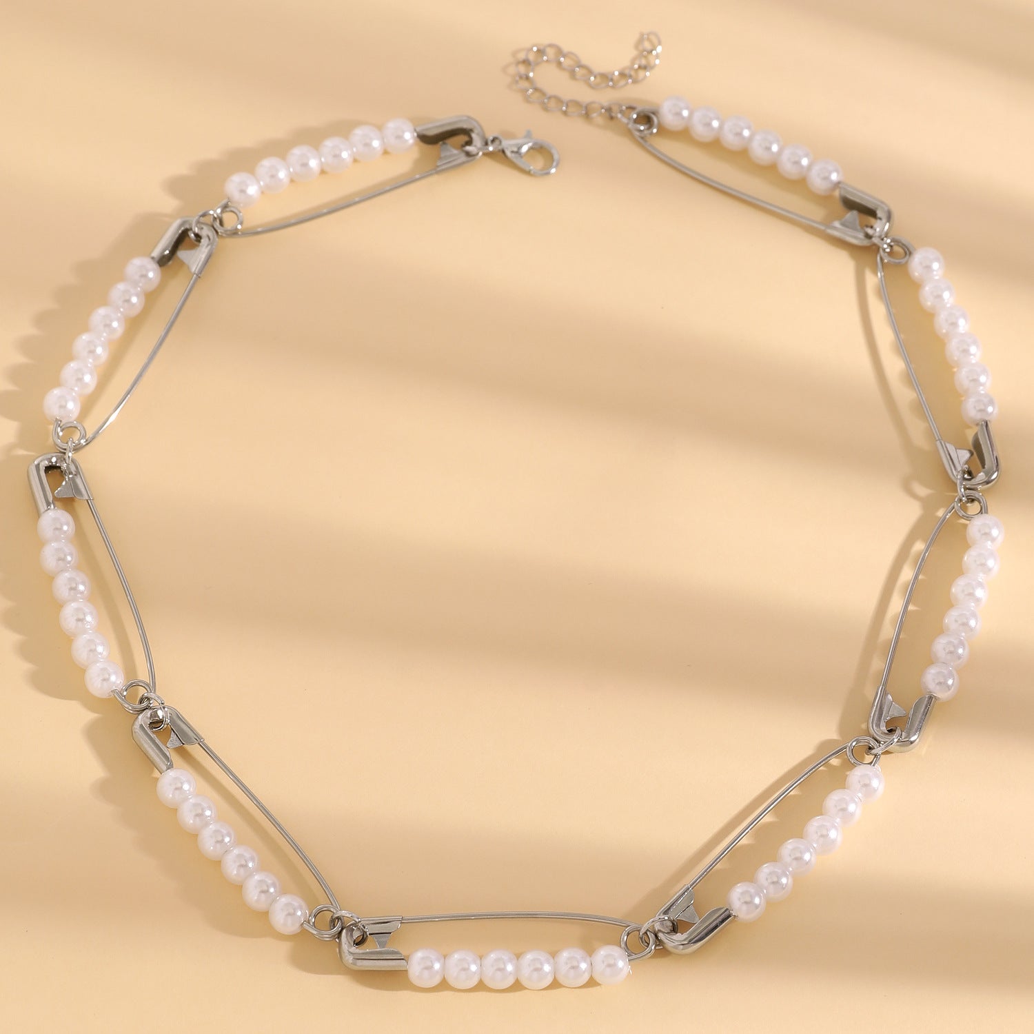 Novelty Paper Clip Necklace For Women With Electroplated Iron Paperclip Chain