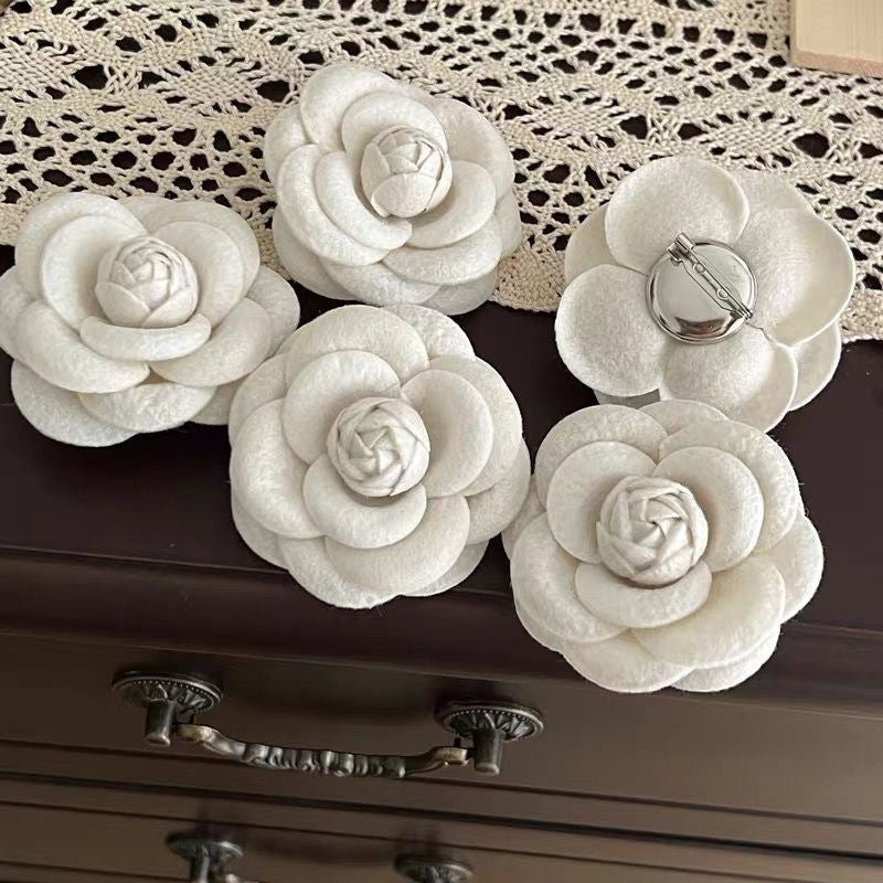 Cloth Flower Pin With Pearl Craft In Beige Fabric Inlay, Elegant Floral Accessory